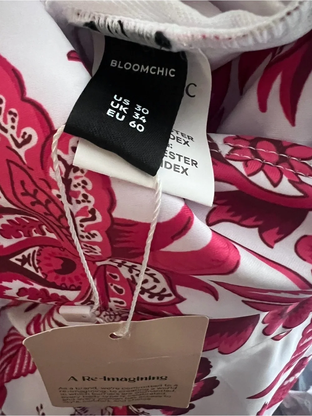 BloomChic scarlet red